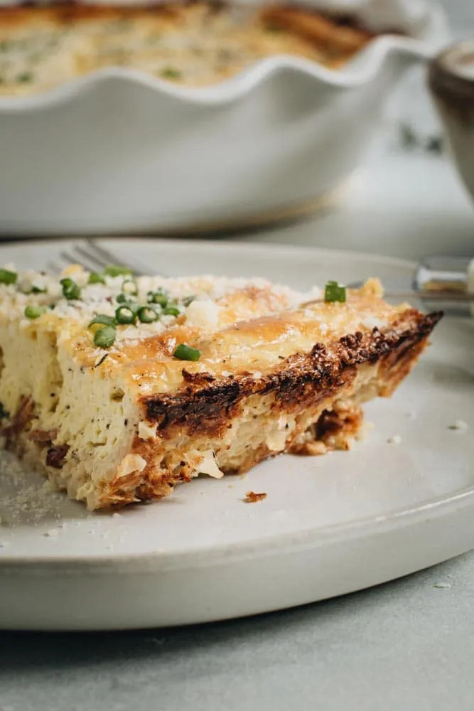 Back of slice view of quiche with cauliflower crust.