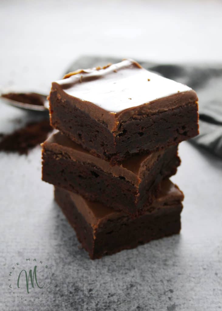 If you're dying to know what makes these Fudge Brownies the best brownie ever then click this recipe to learn the secret ingredient | @aimeemarsliving | #Brownies #FudgeBrownies #SecretIngredient