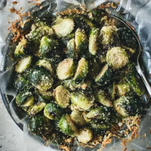 close up of parmesan roasted brussels sprouts
