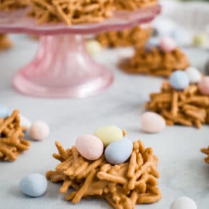 Easter birds nest cookies spread out.