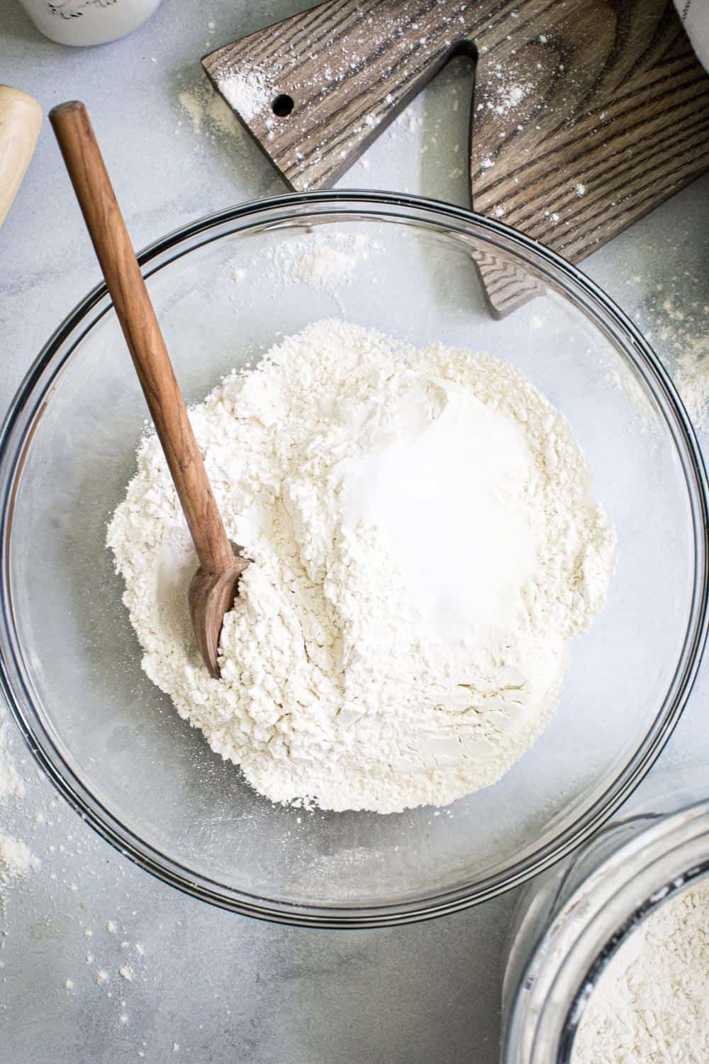 Flour mixture for pie dough.