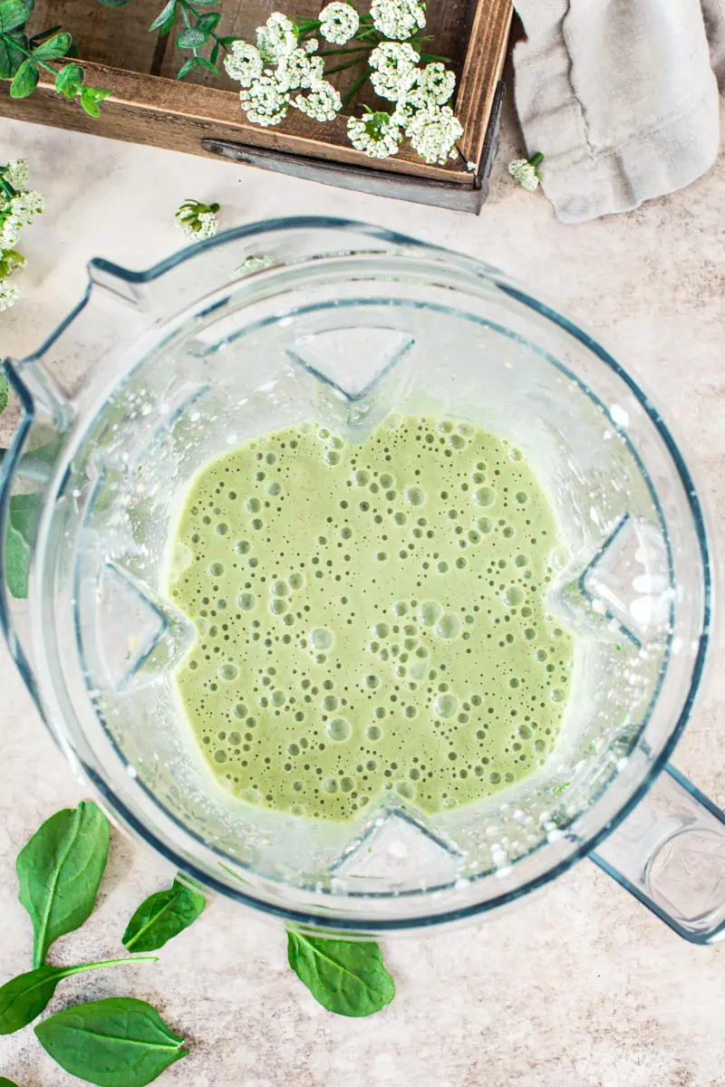 Blended simple green smoothie in the blender.