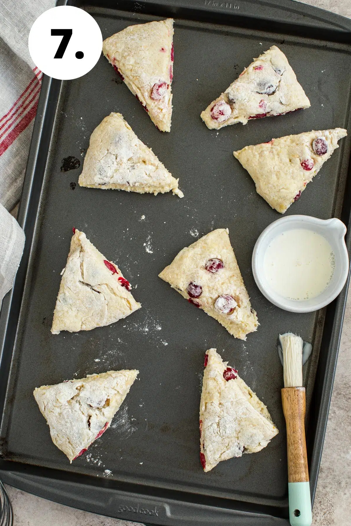 Cranberry oranges scones recipe process step 7.