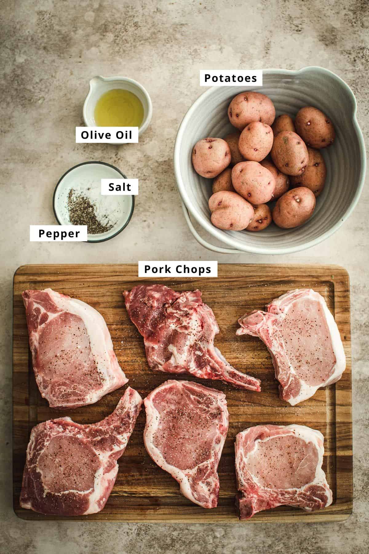 Oven baked pork chops ingredients.