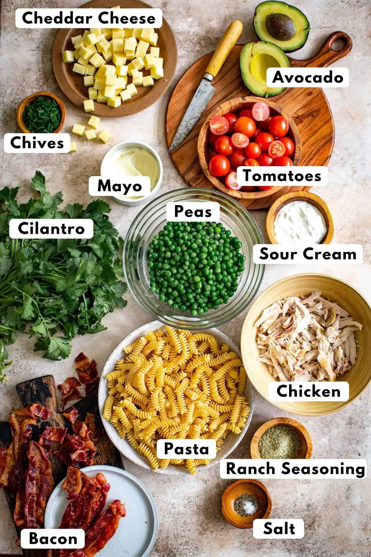 Chicken bacon ranch pasta salad ingredients.