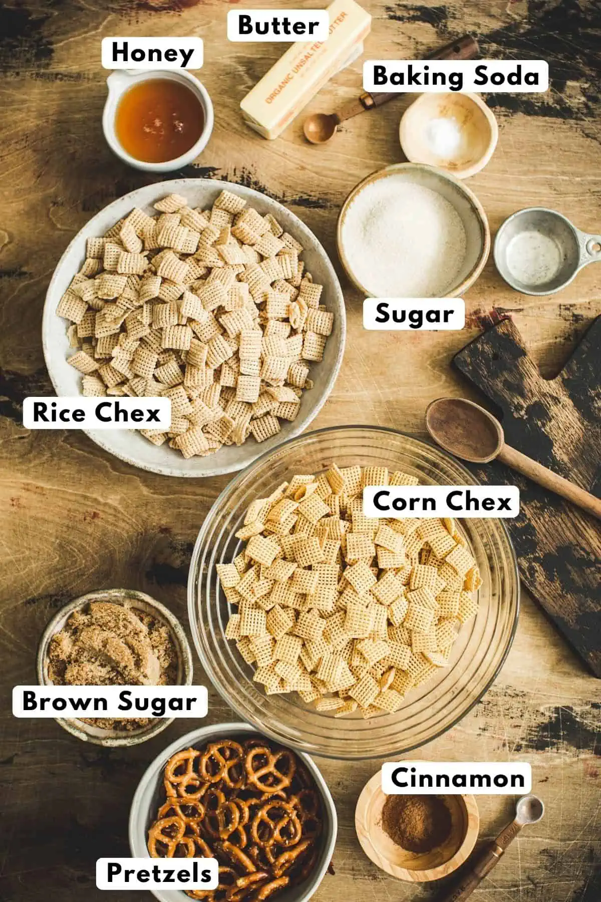 Cinnamon Churro Chex Mix ingredients.