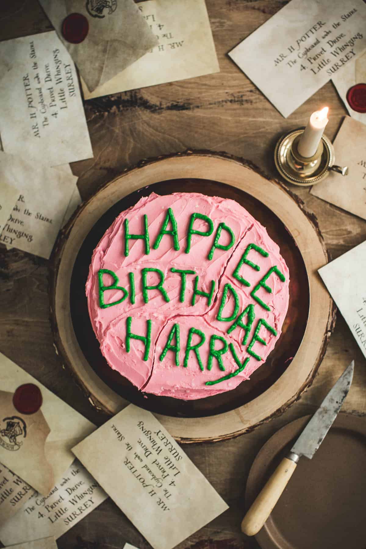 Harry Potter Birthday Cake - Veggie World Recipes